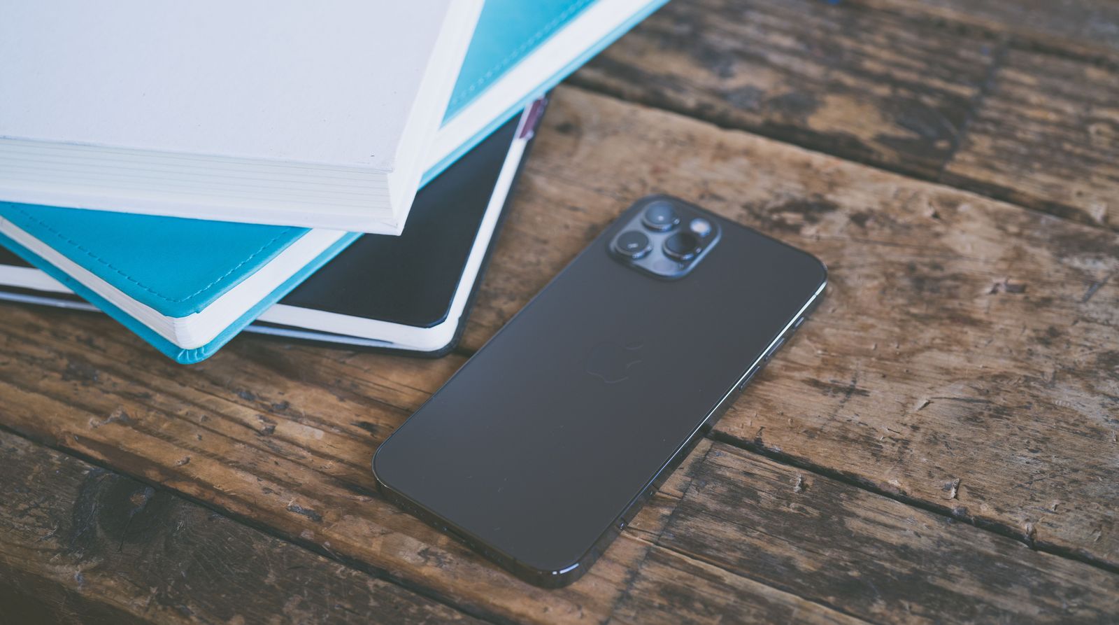 Keeping a US Phone Number Abroad for Bank Verification